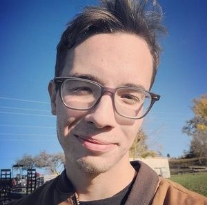 Meet your Posher, Brandon